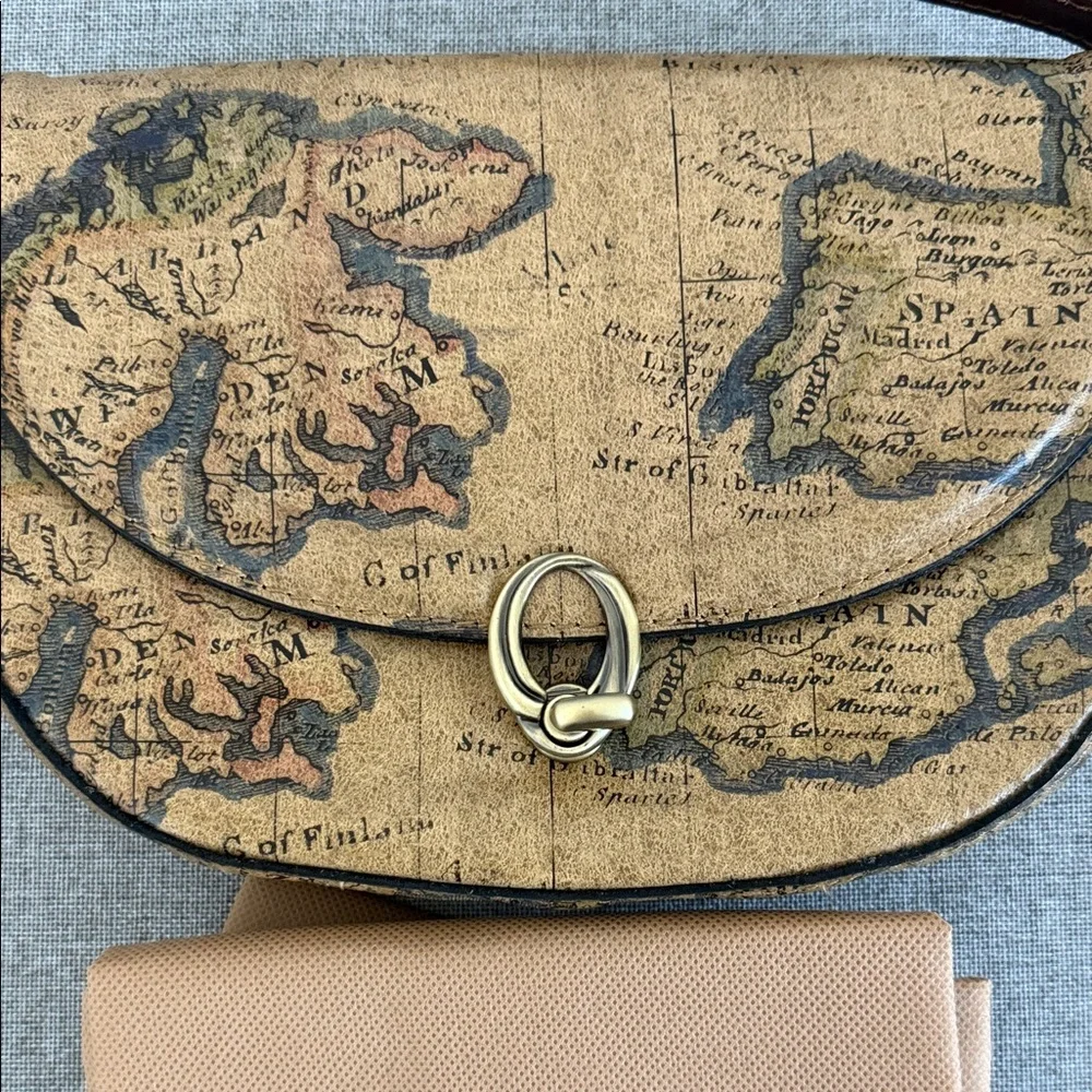 Patricia Nash European Map Print Velledoria Crossbody Bag - Picture 10 of 12